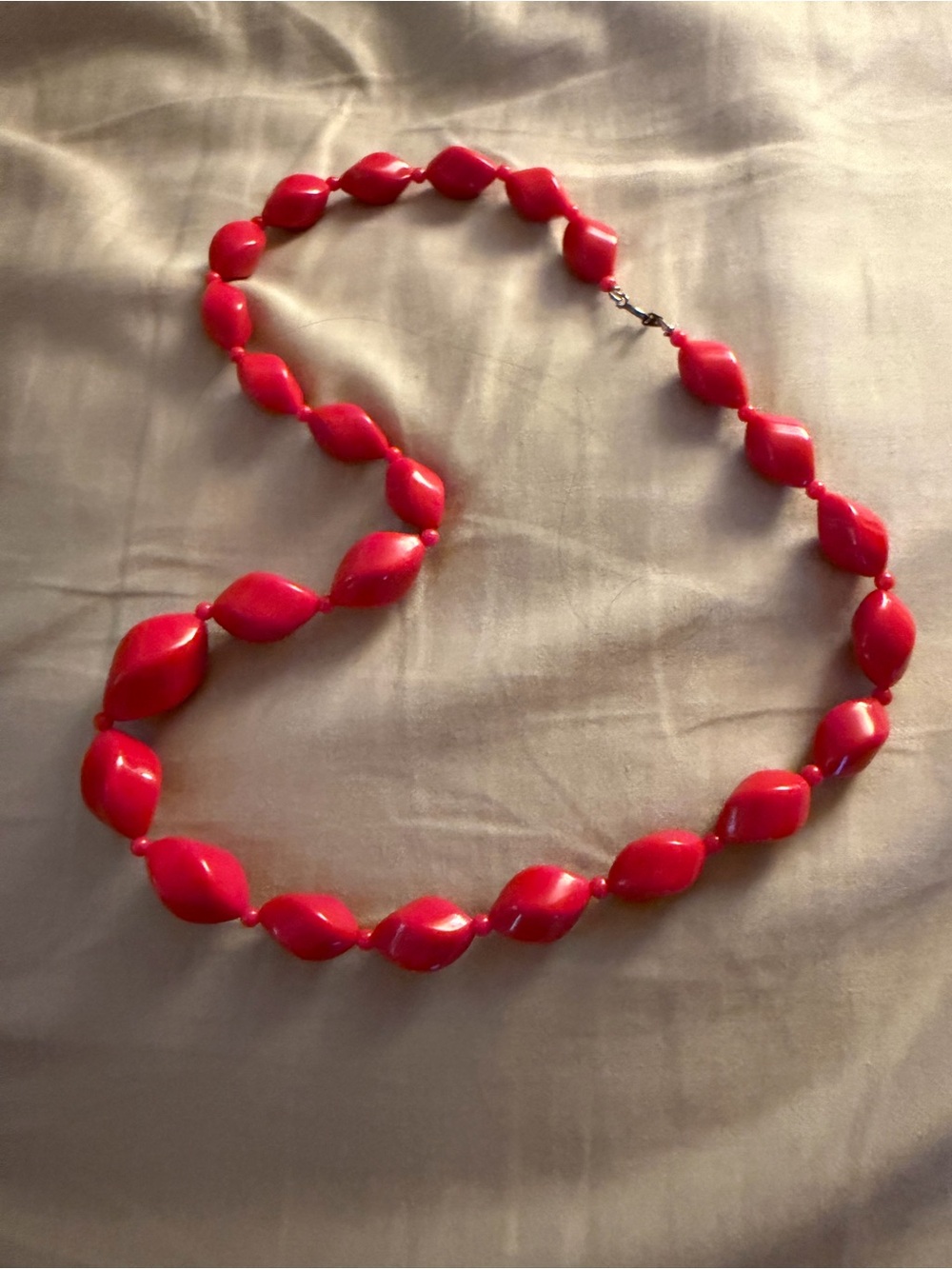 Vibrant Pink Bead Necklace - Unbranded